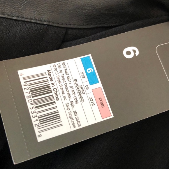 Mossimo - Picture 7 of 7